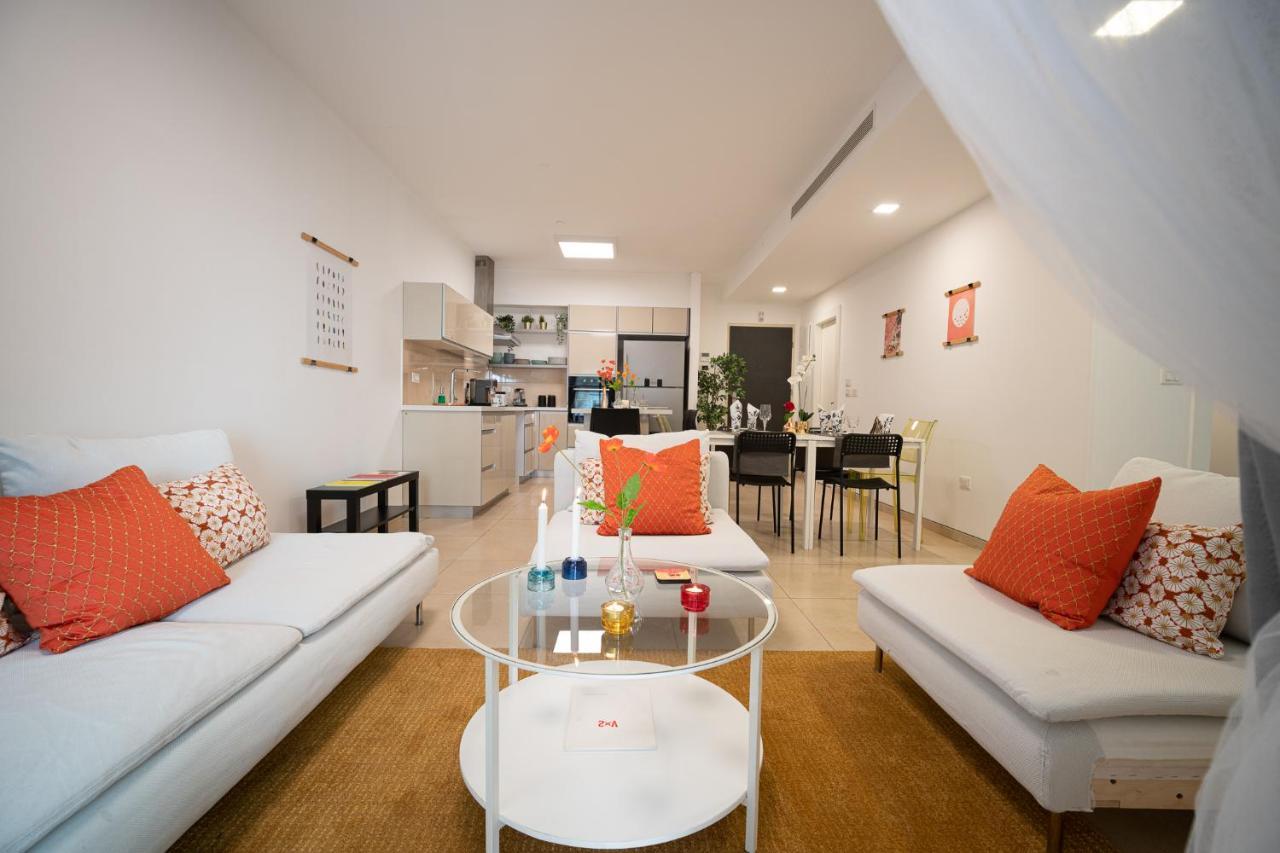 Harav Kuk Modern Apartment By Nimizz Jerusalem Exterior photo